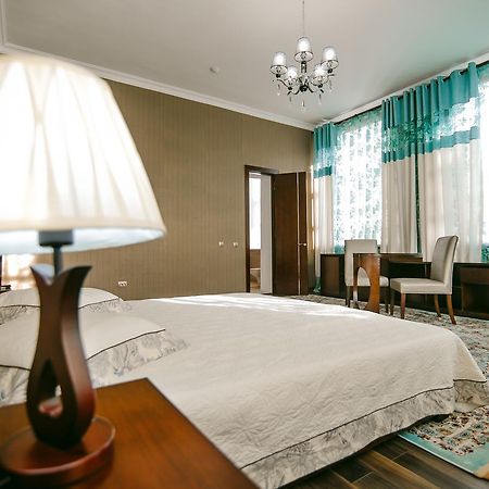 Hotel Inju Taraz Exterior photo
